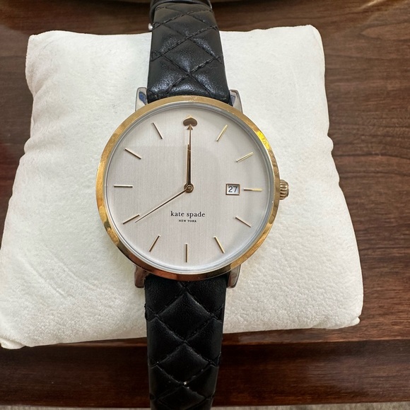 Kate Spade Metro Grand White Dial Quilted Black Leather Strap Watch- IYRU0125